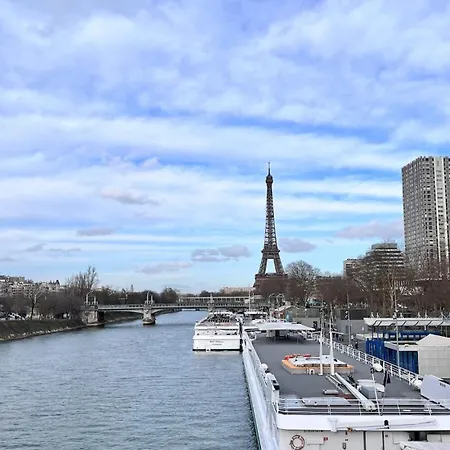 Apartment Grand Duplex Dernier Etage Calme Et Familial Paris